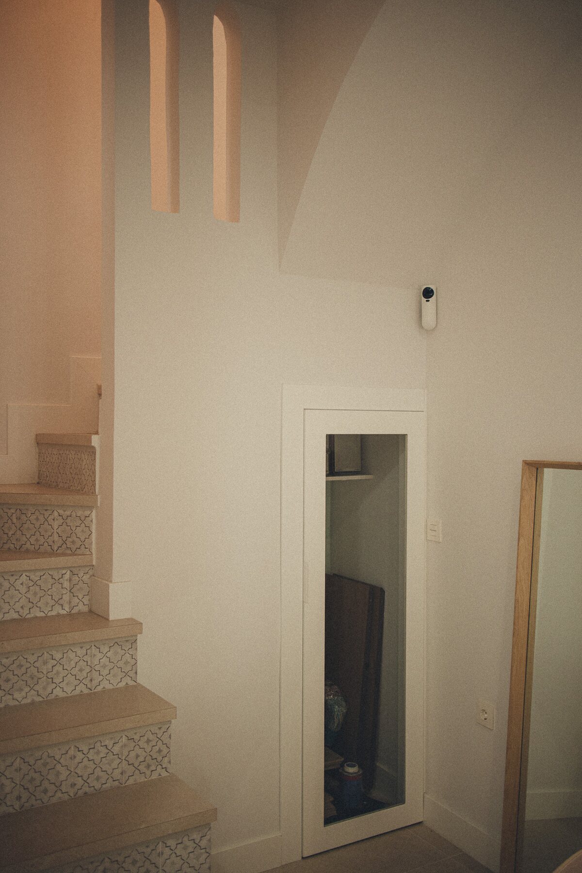 Detalle de la escalera rehabilitada