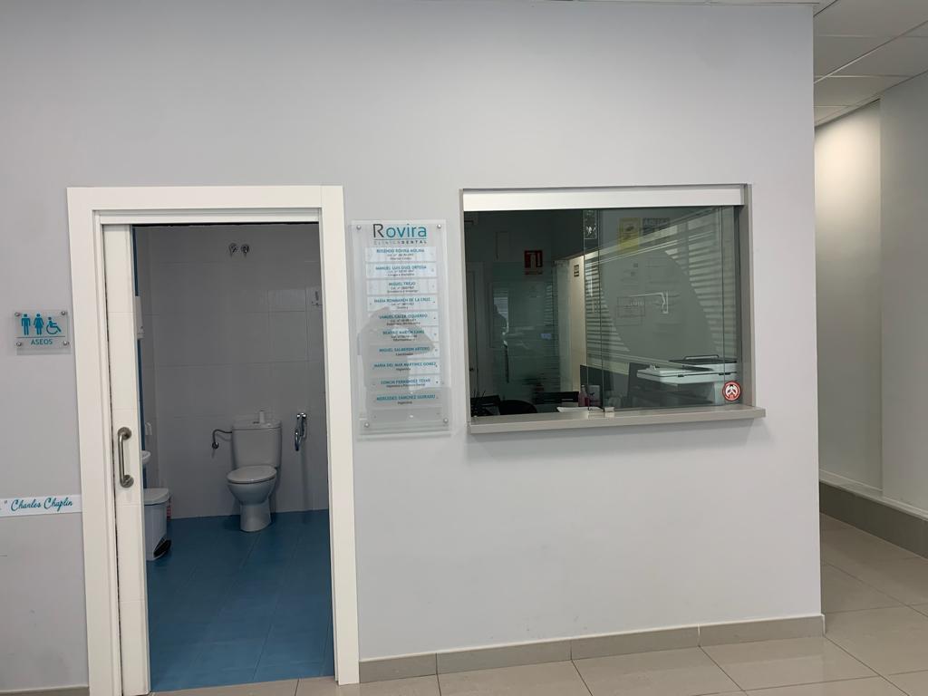 Recepción de Clínica Rovira antes de la intervención